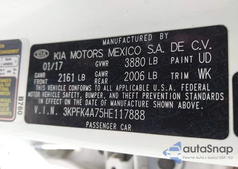 2017 Kia Forte Lx z USA, uszkodzony, nr VIN 3KPFK4A75HE117888